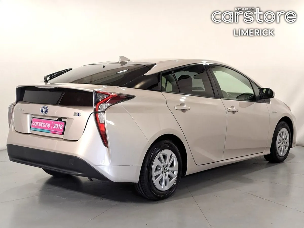 Toyota Prius 1.8 PET Hybrid - Image 3