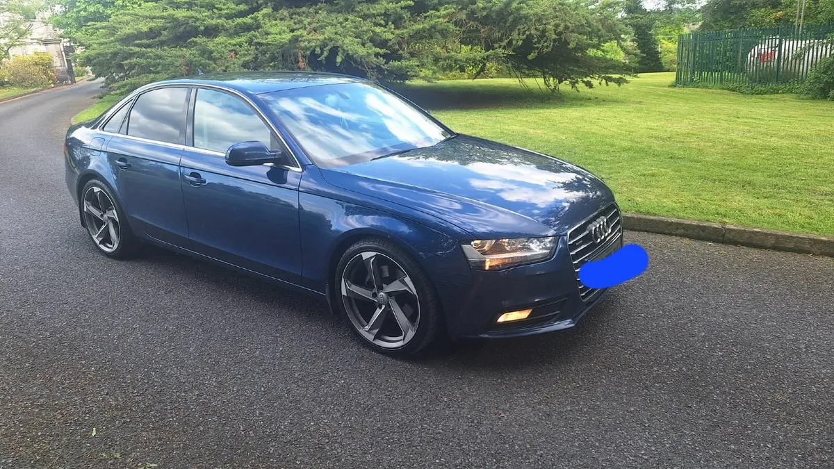 Audi A4 2015 - Image 4