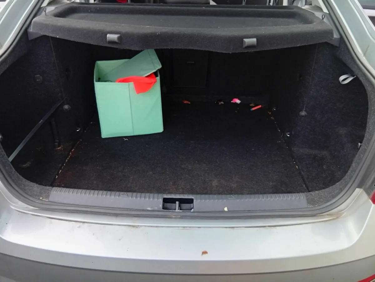 Skoda Octavia 2020 - 1.6 Diesel, Manual - Image 3