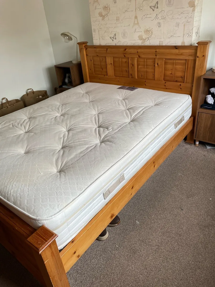 Bed - Image 1