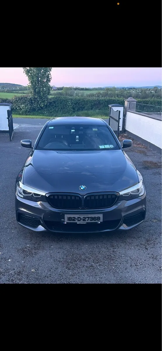 182 BMW 530e - Image 1
