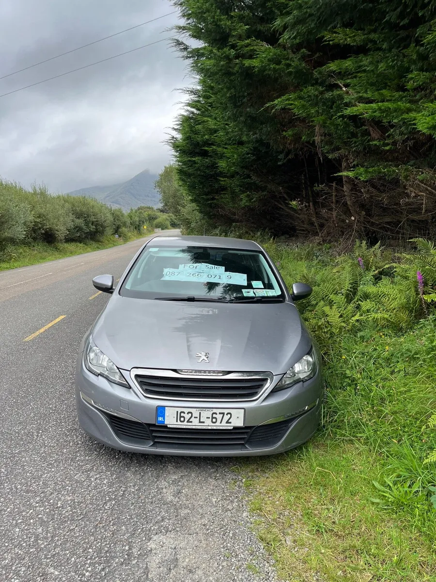Car - Image 1