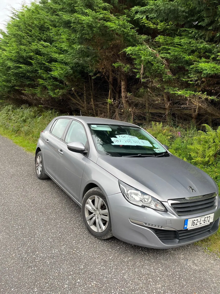 Car - Image 4