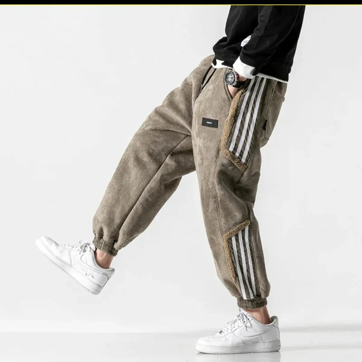 Brown Sherpa Sweatpants Joggers Boys 8-9 years - Image 2