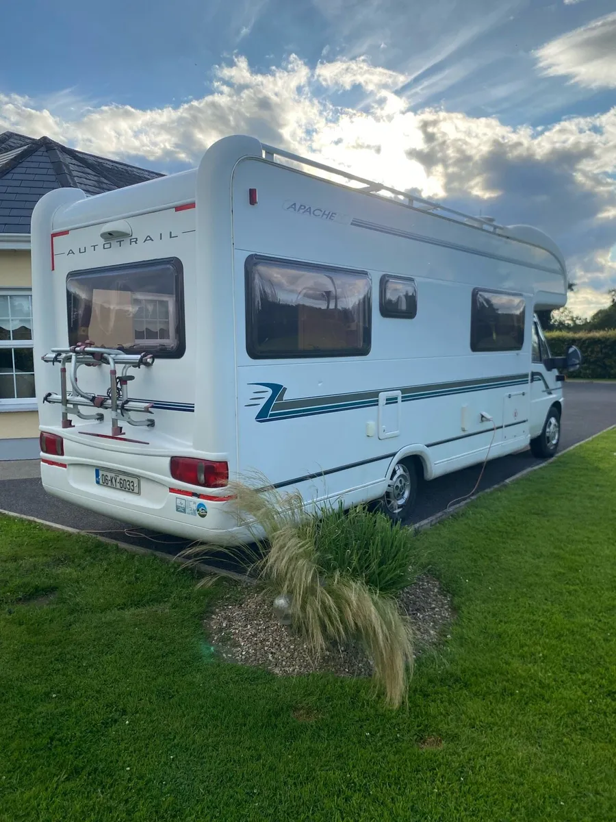 Motorhome - Image 2