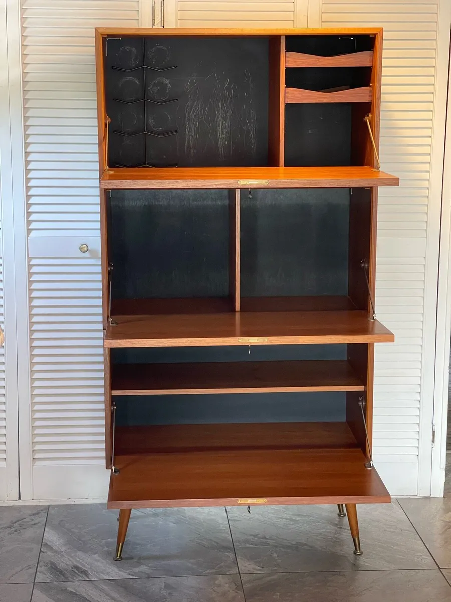 Mid century stacking - Image 2