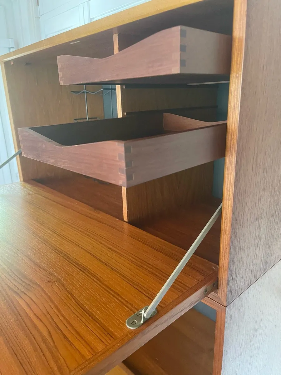 Mid century stacking - Image 4
