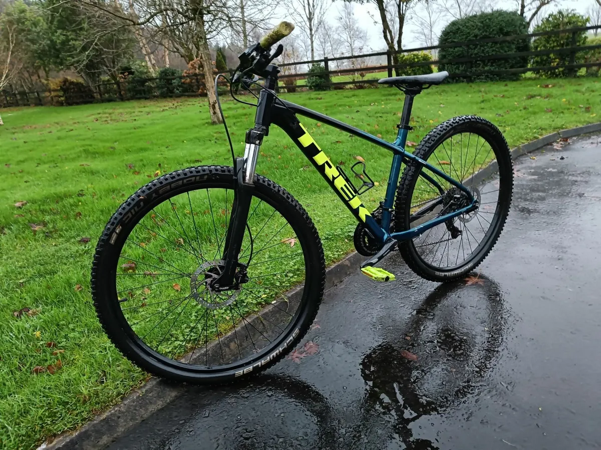 Trek marlin 5 bike - Image 1