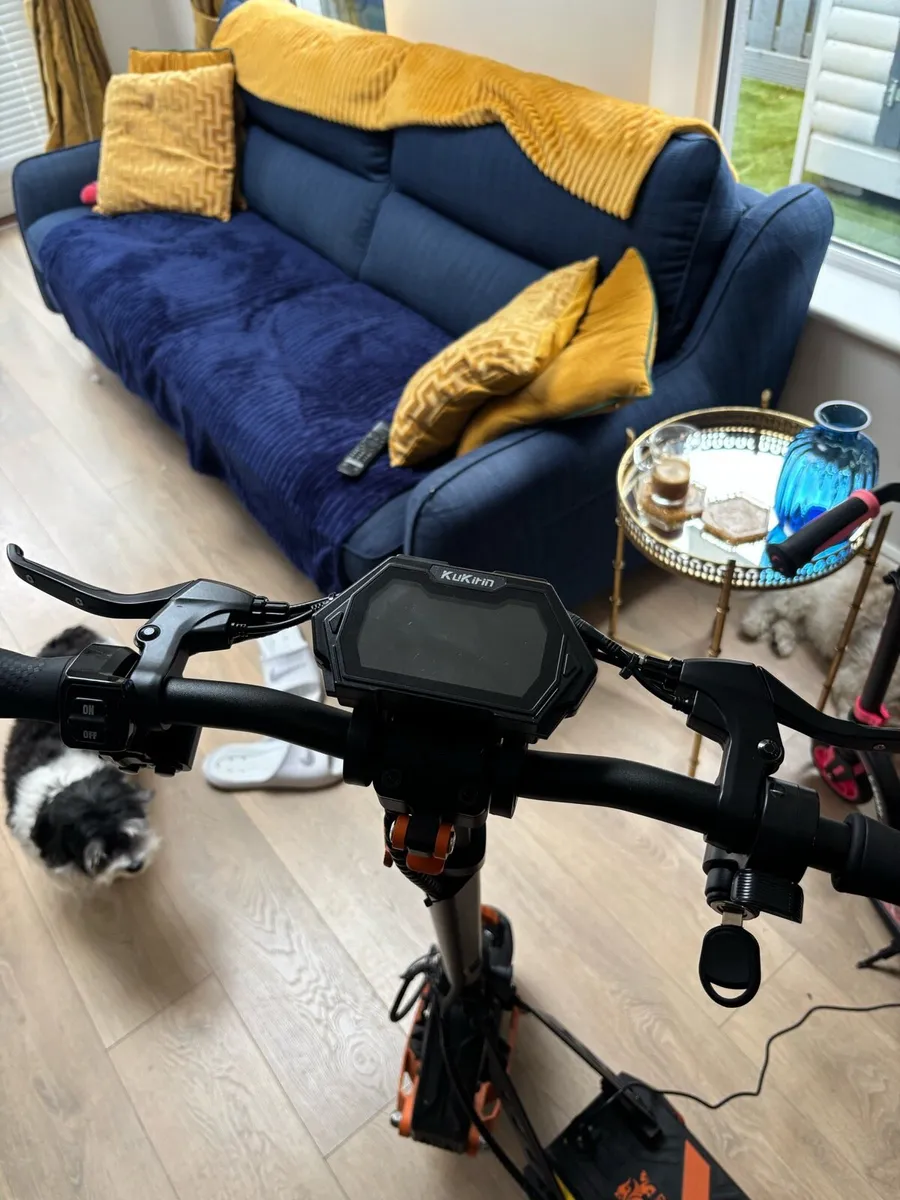 Electric scooter - Image 3