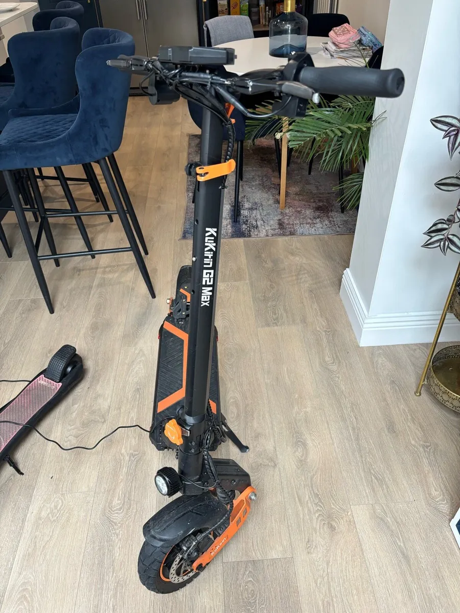 Electric scooter - Image 4