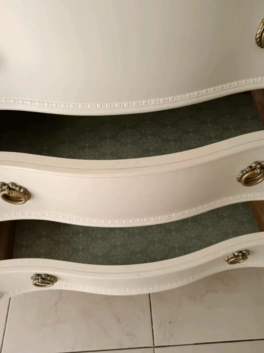 Chest of drawers - Image 3