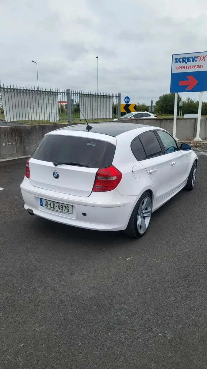 BMW 1-Series 2010 - Image 3