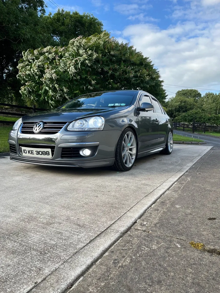 Volkswagen Jetta mk5 - Image 3