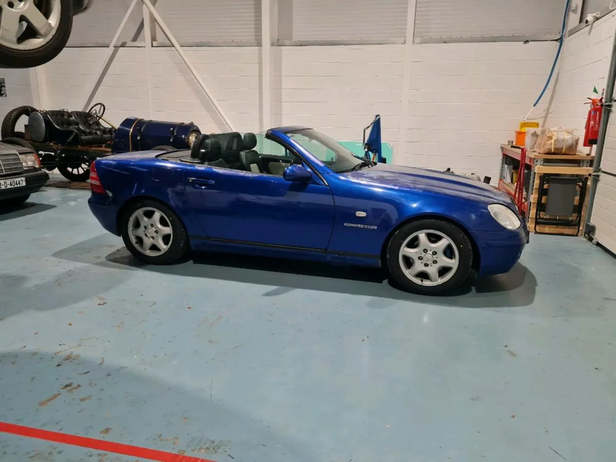 Mercedes SLK - Image 1