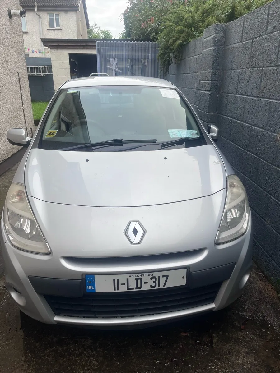 Renault Clio - Image 1