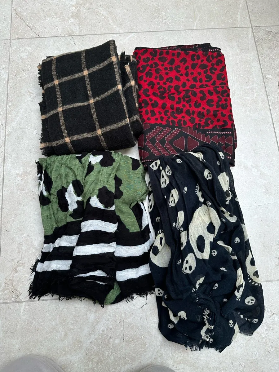 Scarf