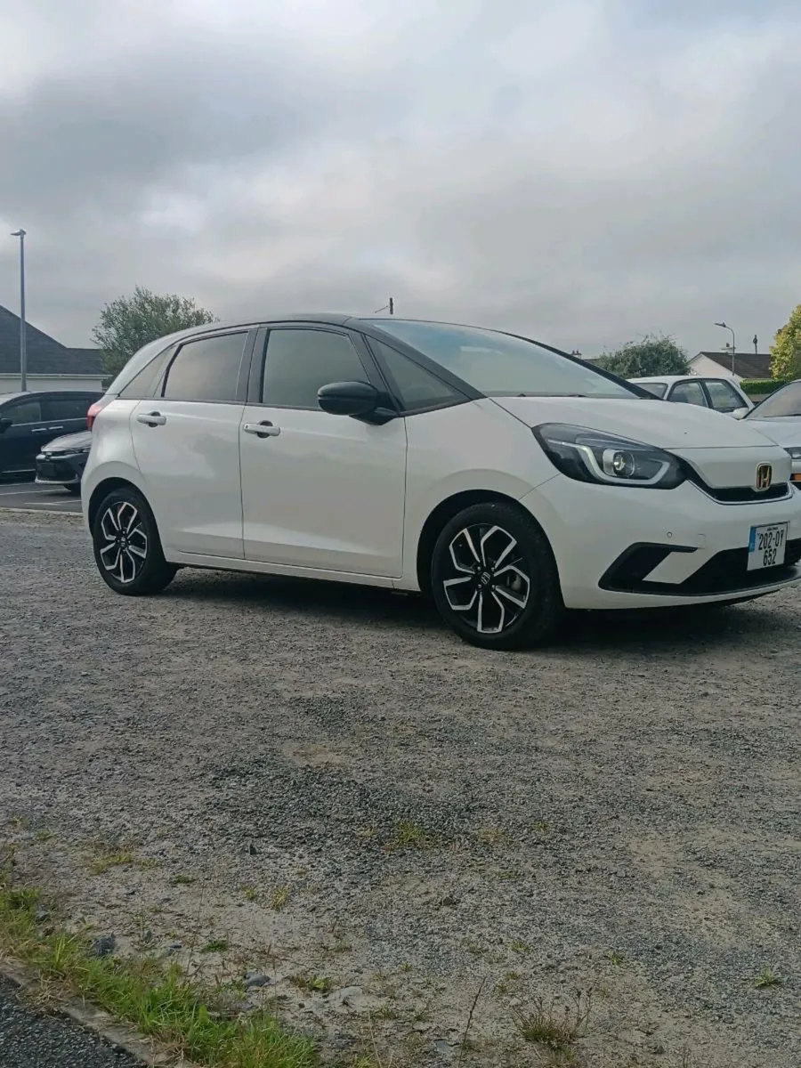 2020 Honda fit 1.5L Hybrid - Image 3