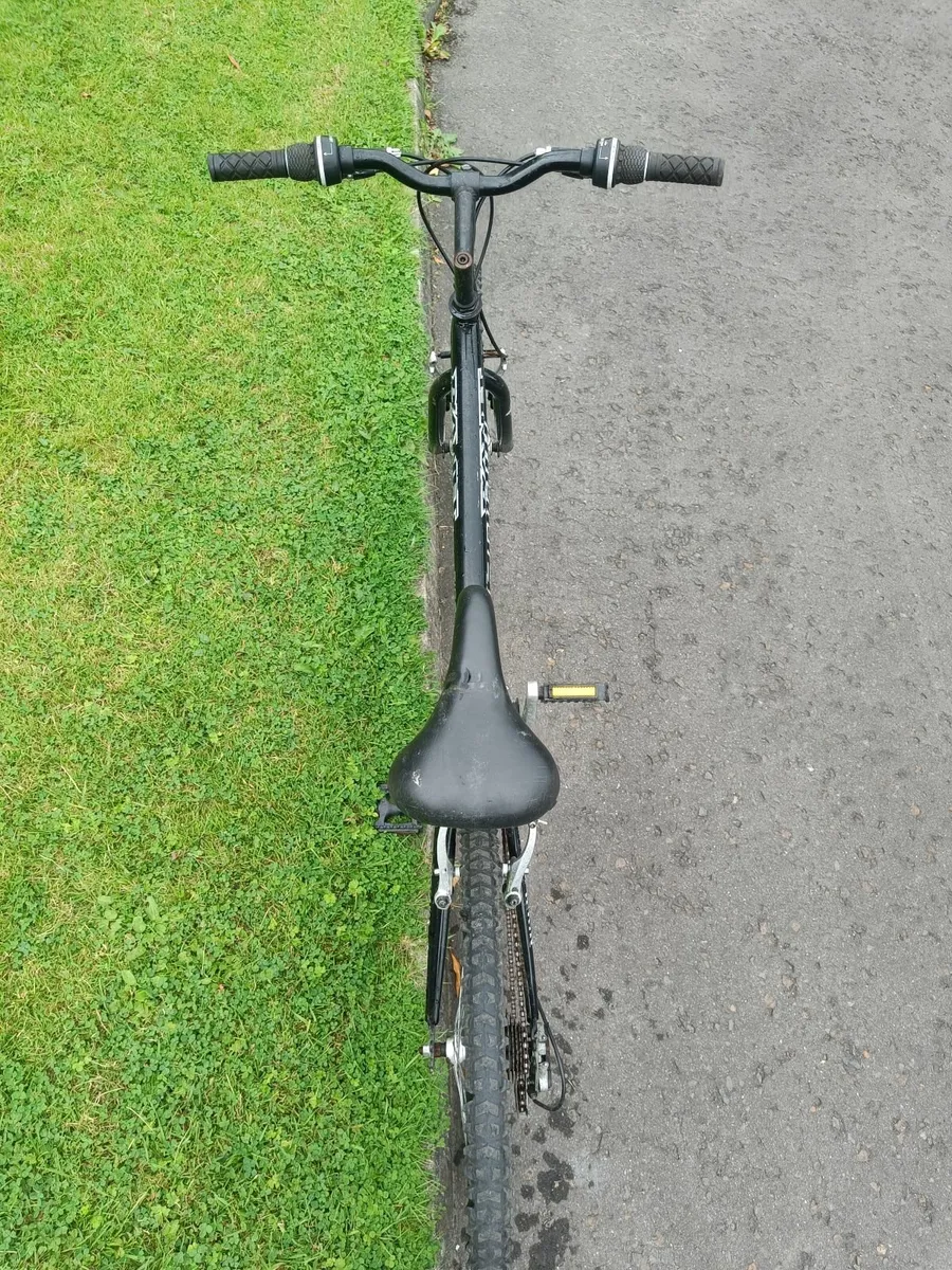 Planet shadow kids mountain bike - Image 2