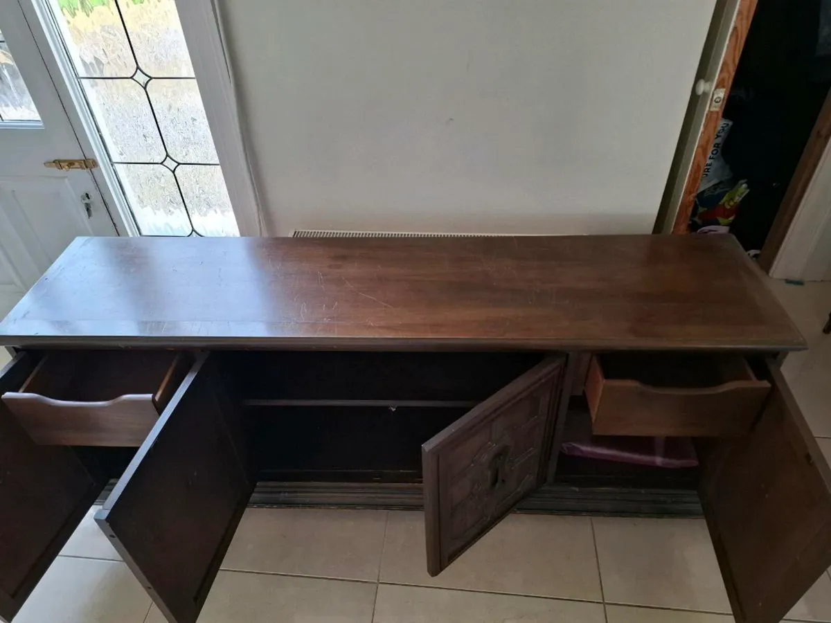 Decorative sideboard - Image 2