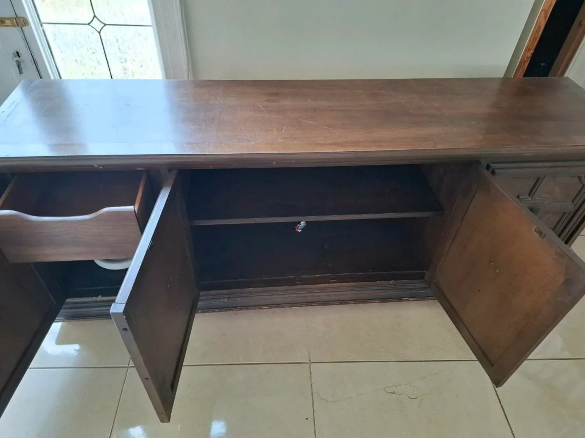 Decorative sideboard - Image 3
