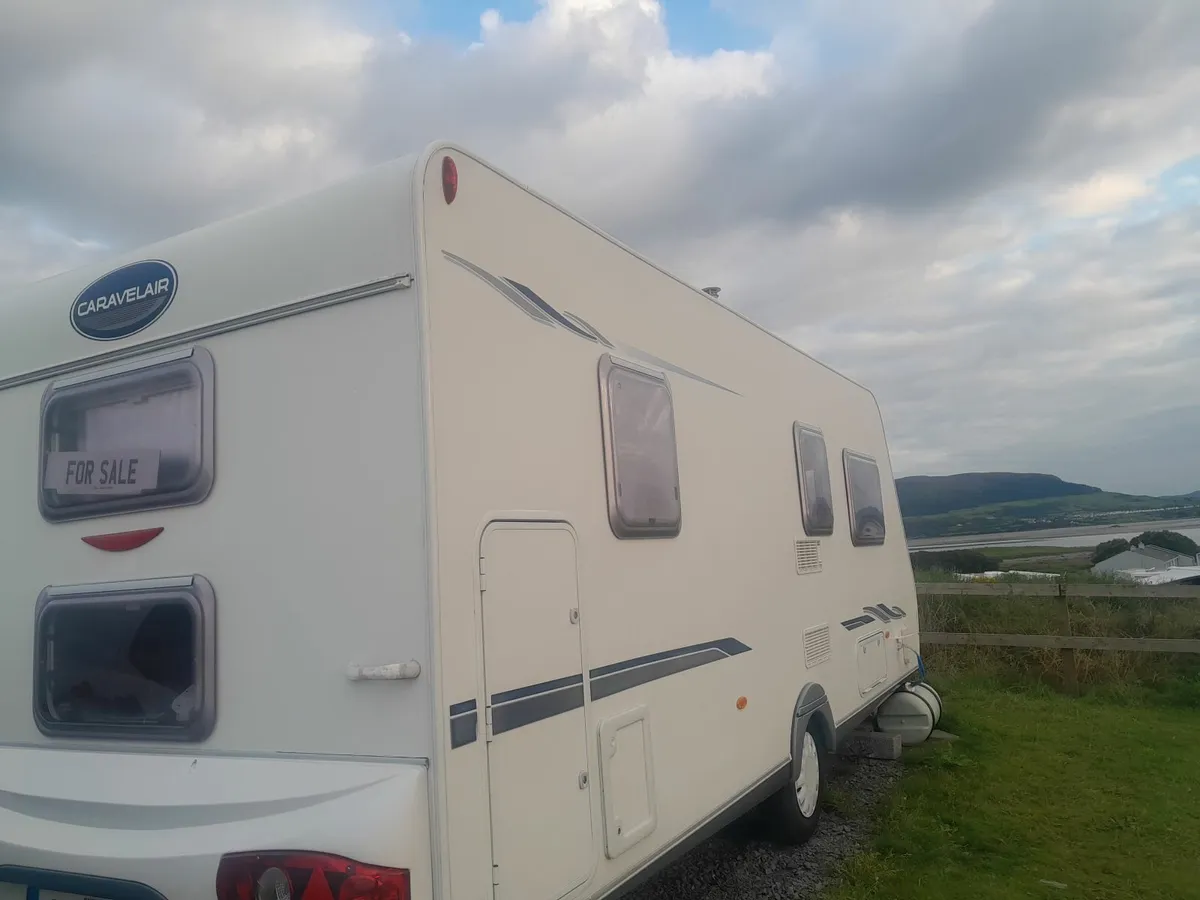 6 Berth  Caravan - Image 1