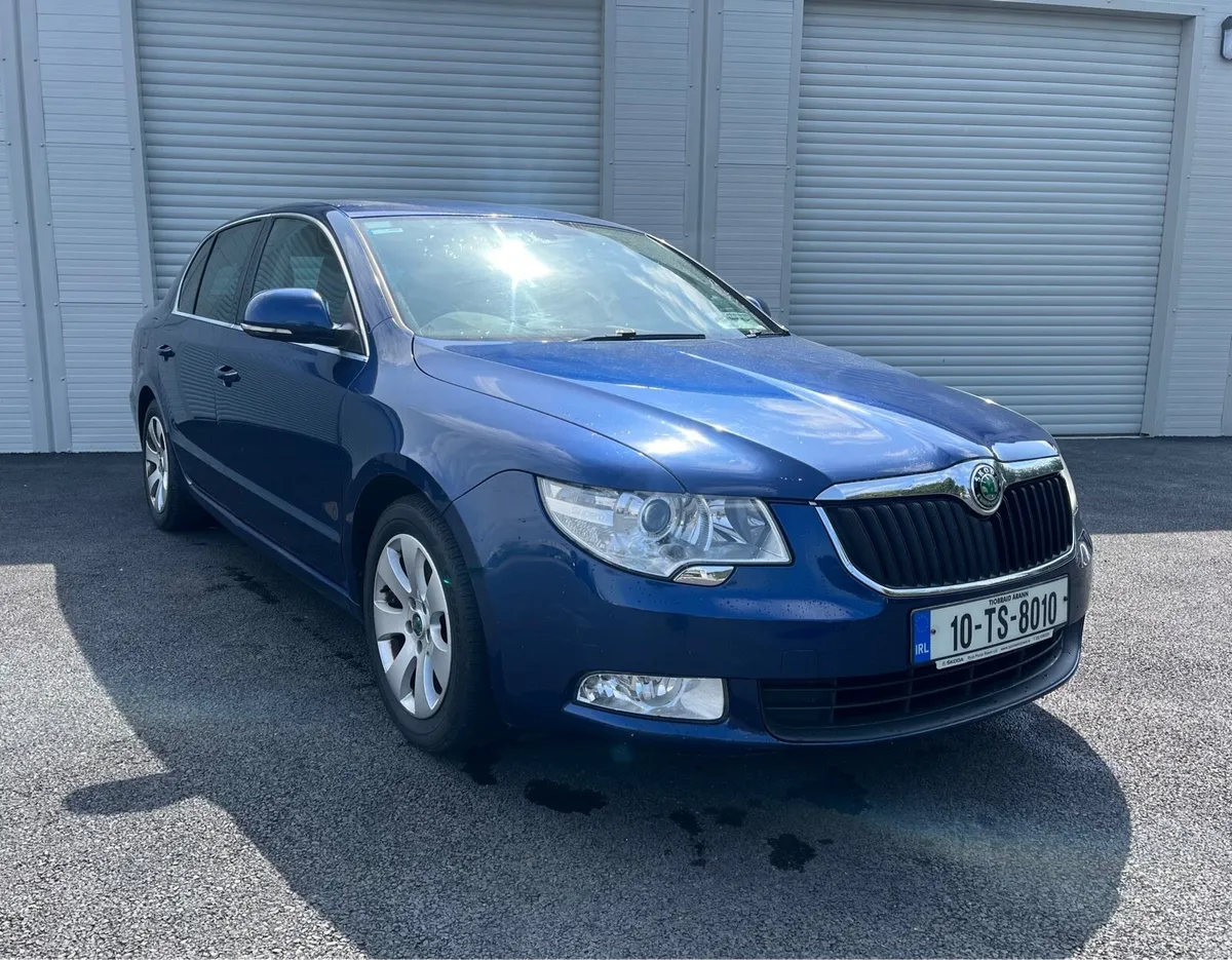 SKODA SUPERB 1.9 GREENLINE 5DR TDI - Image 1