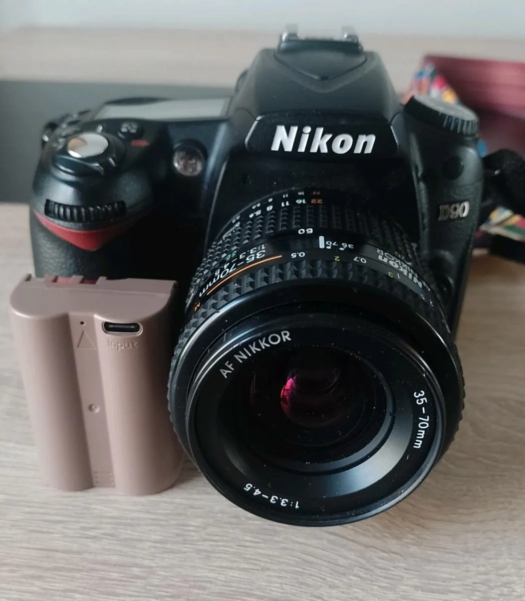 Nikon D90 - Image 1