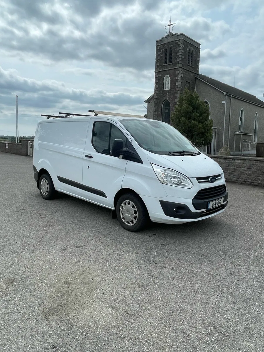 Transit Custom - Image 1