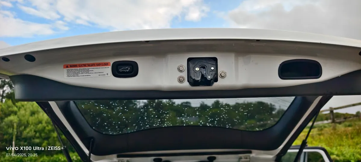 Mitsubishi Outlander 2016 - Image 1