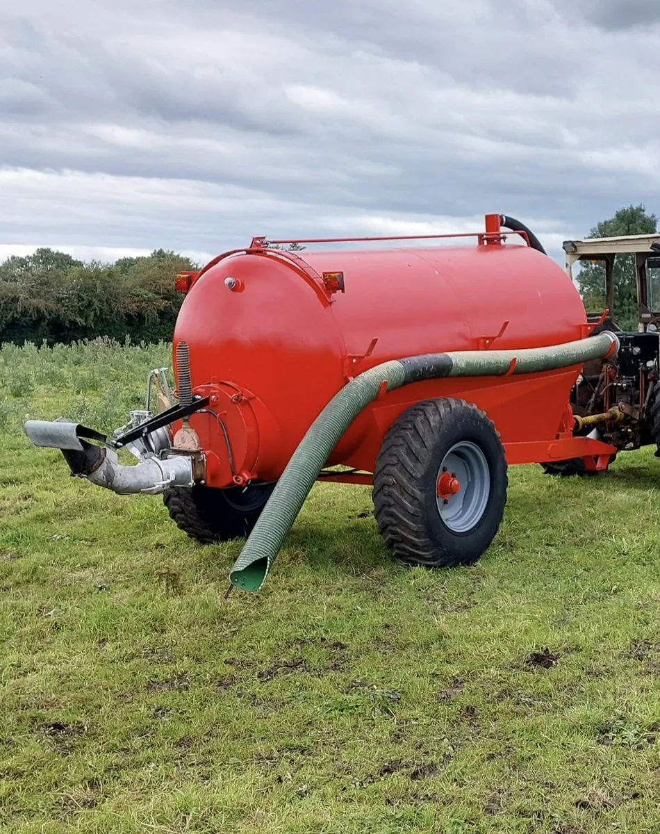 Hispec 1100 Gallon Slurry Tanker - Image 2