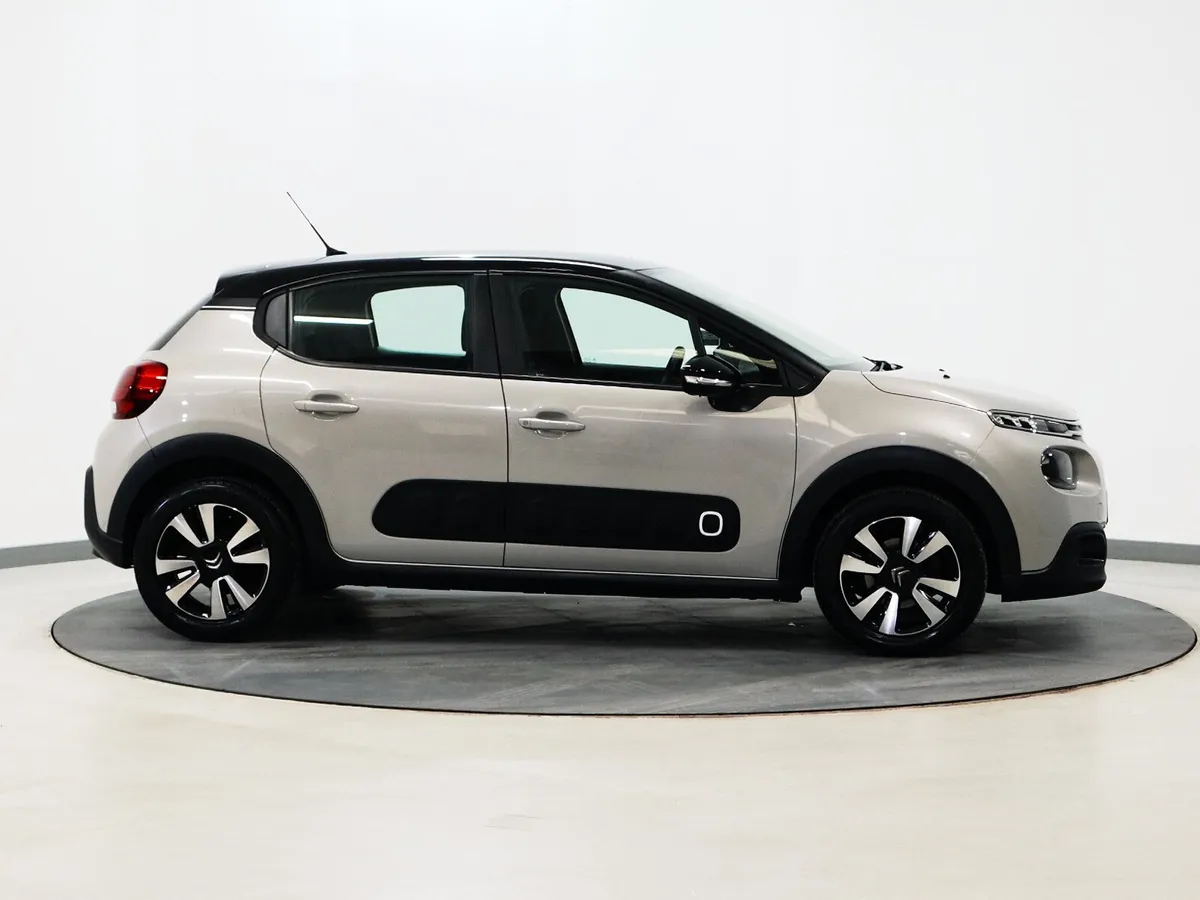 *104* 2019 Citroen C3 1.2 puretech - Image 3