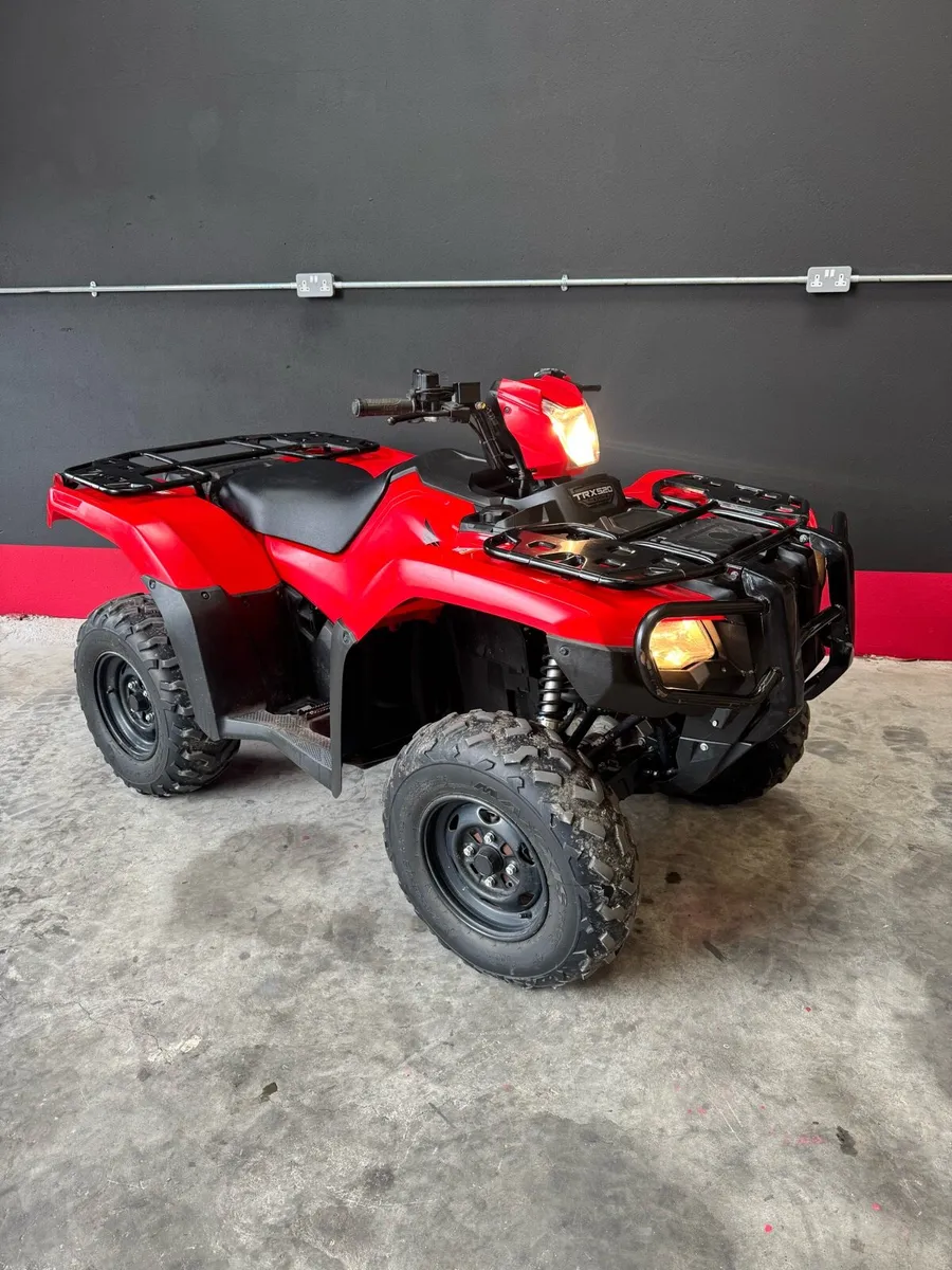 🔴2023 Honda 520 FA6 - 620hrs🔴 - Image 1