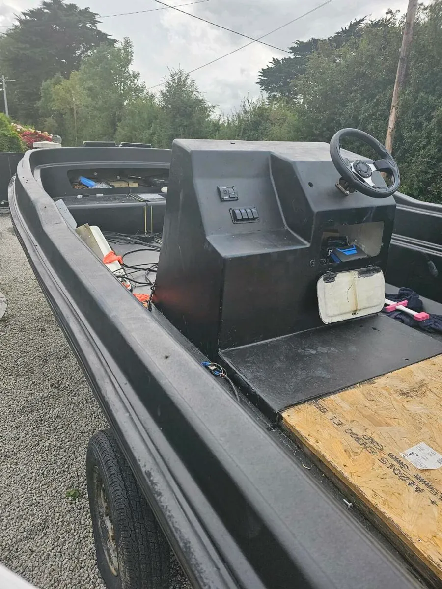 Dory boat - Image 3