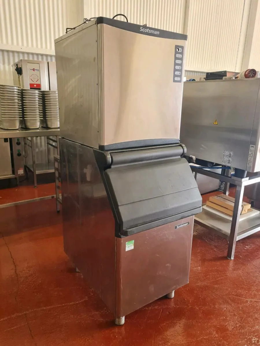 Scotsman NW308AS Ice Machine 160kg/day - Image 1