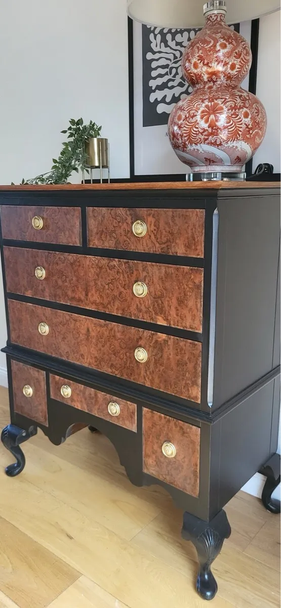 Beautiful tall chest of drawers - Image 3