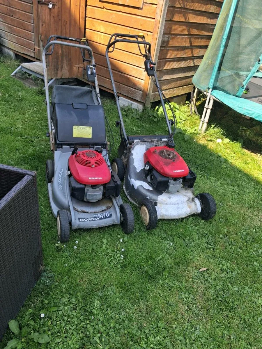 Honda lawnmowers