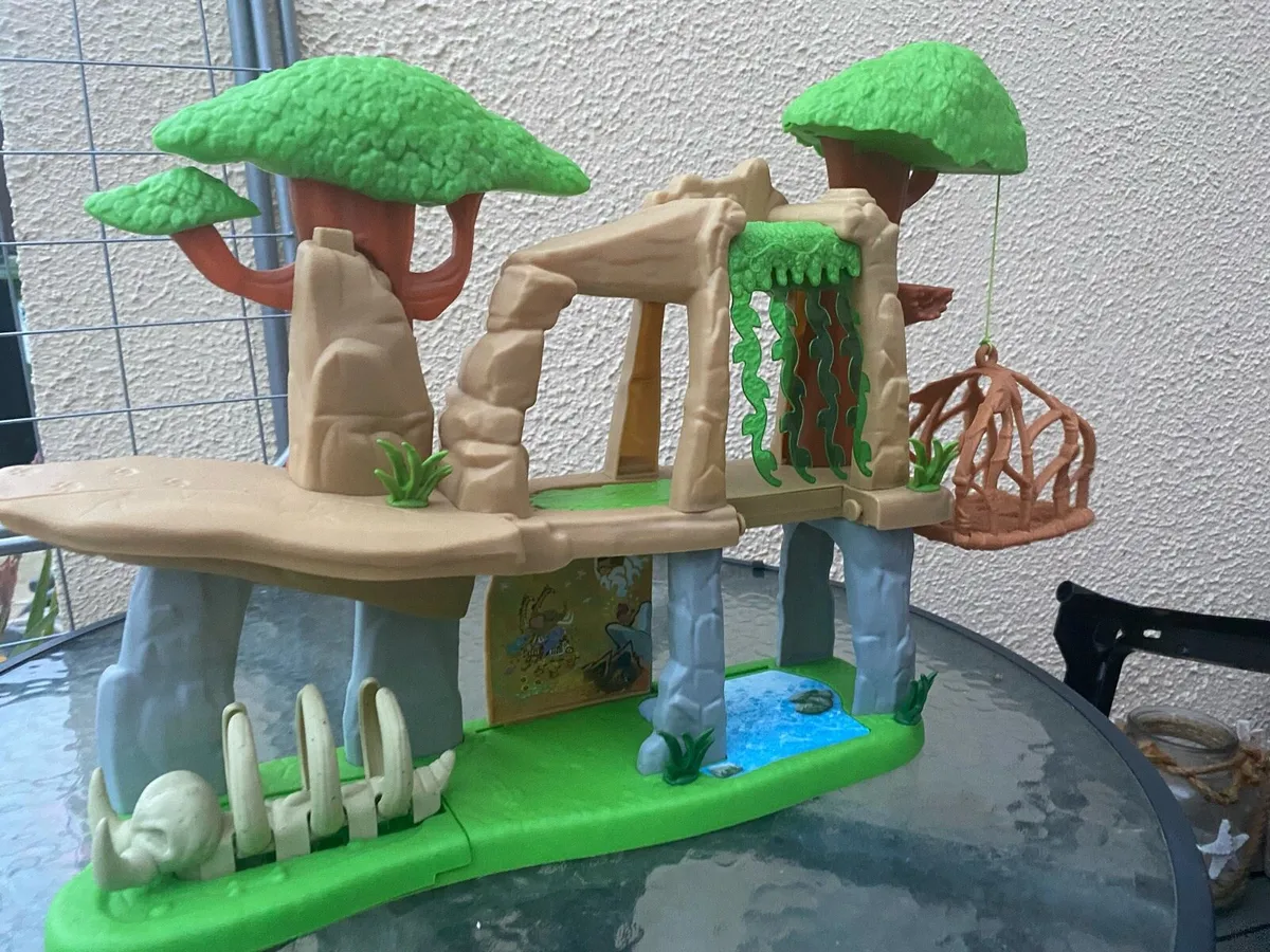 Lion king toy set - Image 3