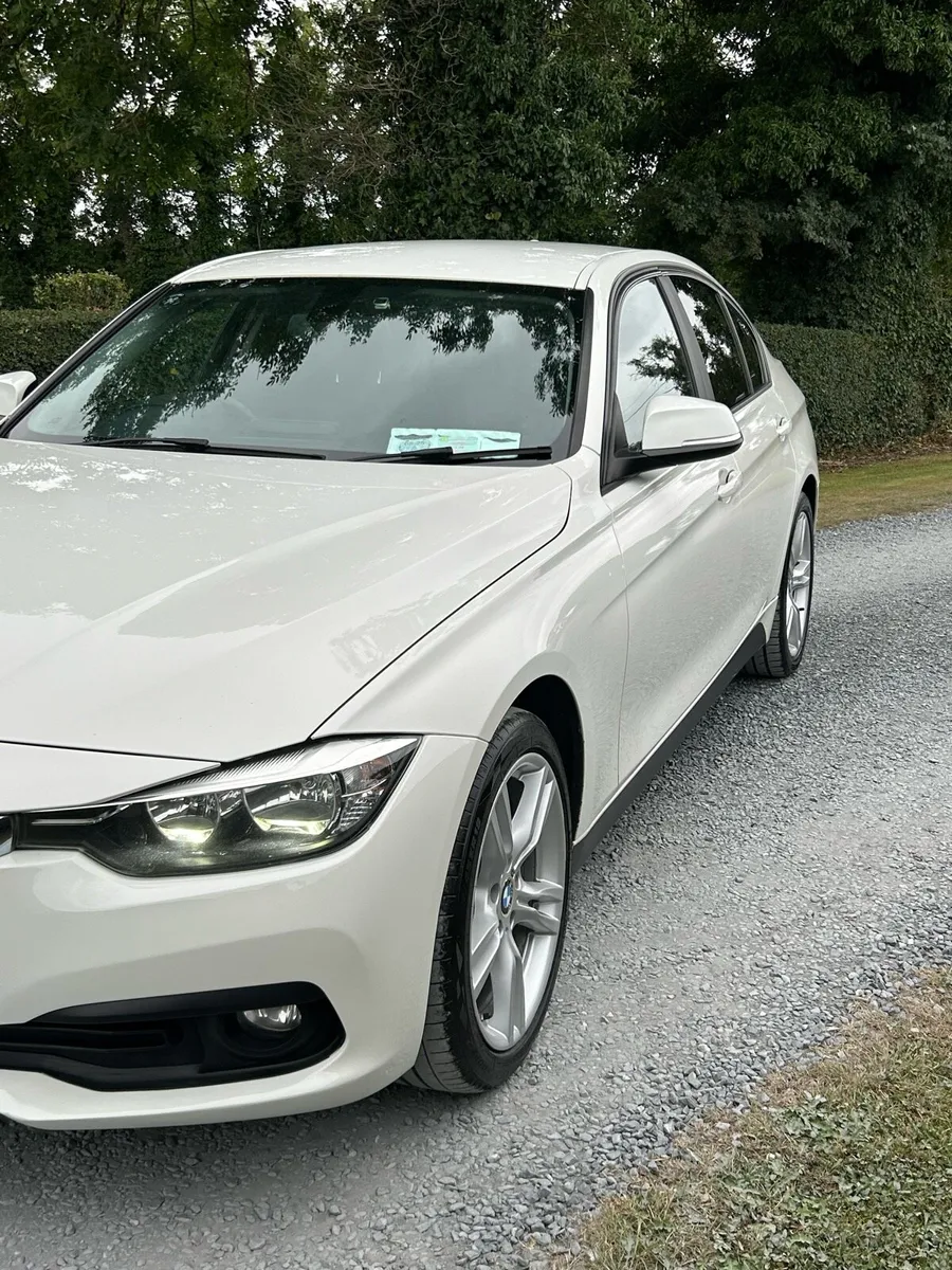 BMW F30 316D SPORT - Image 4