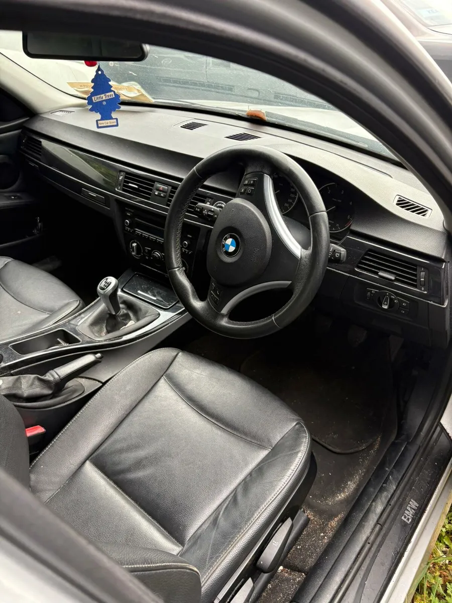 Bmw 320d SE 2011  t chain snapped - Image 2