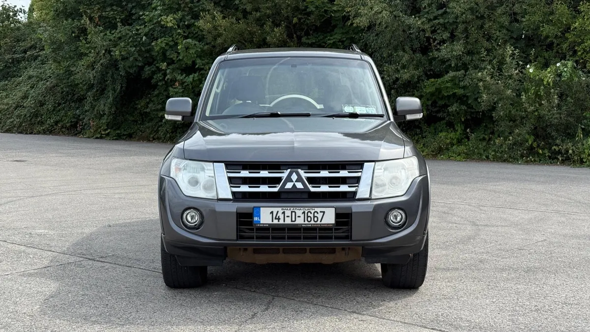 Mitsubishi Pajero 2014 *Vat Receipt* - Image 2