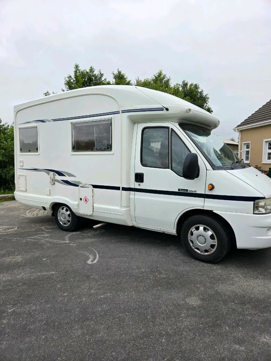 Camper Van Peugeot Boxer - Image 1