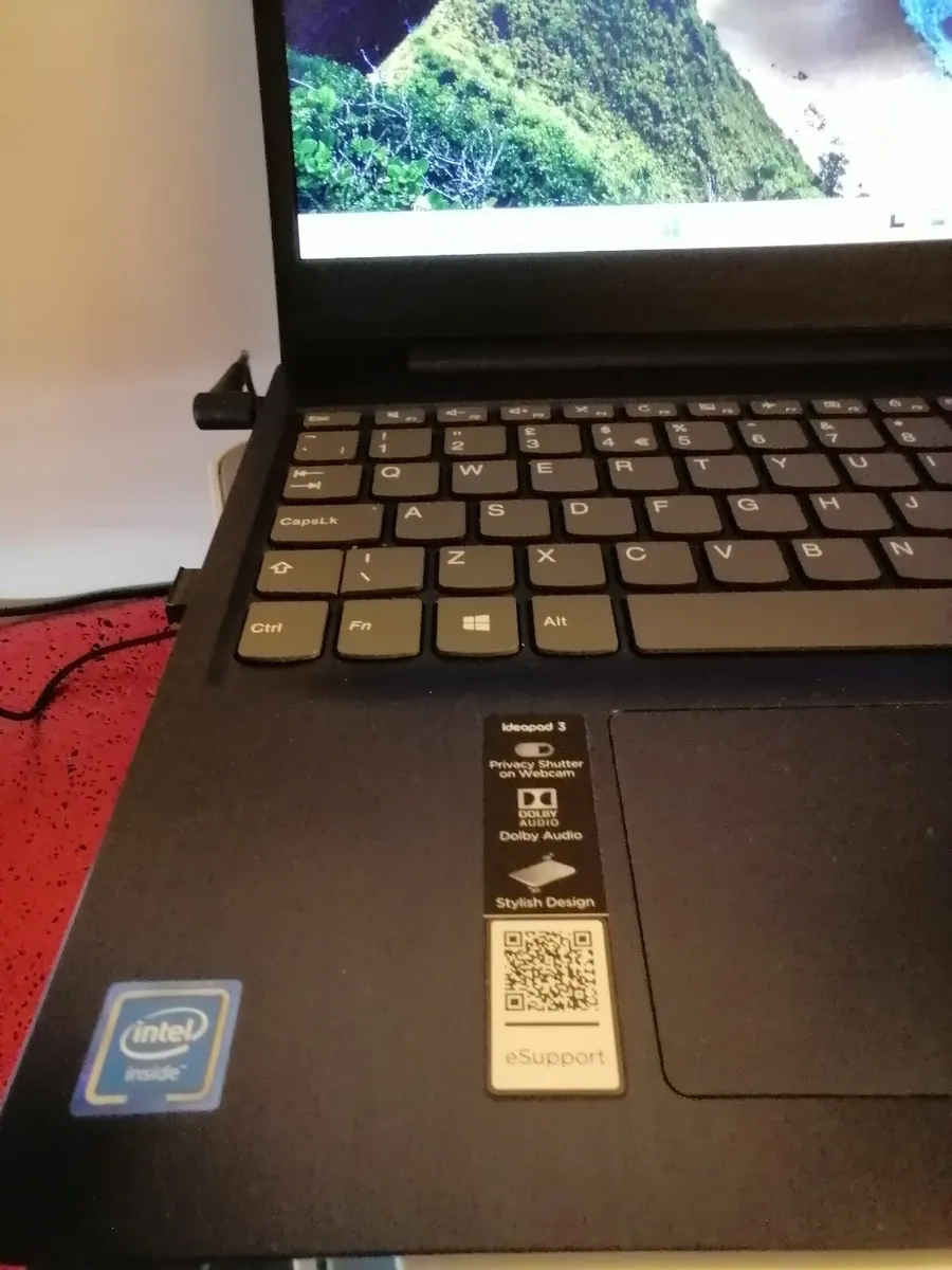 Laptop - Image 4