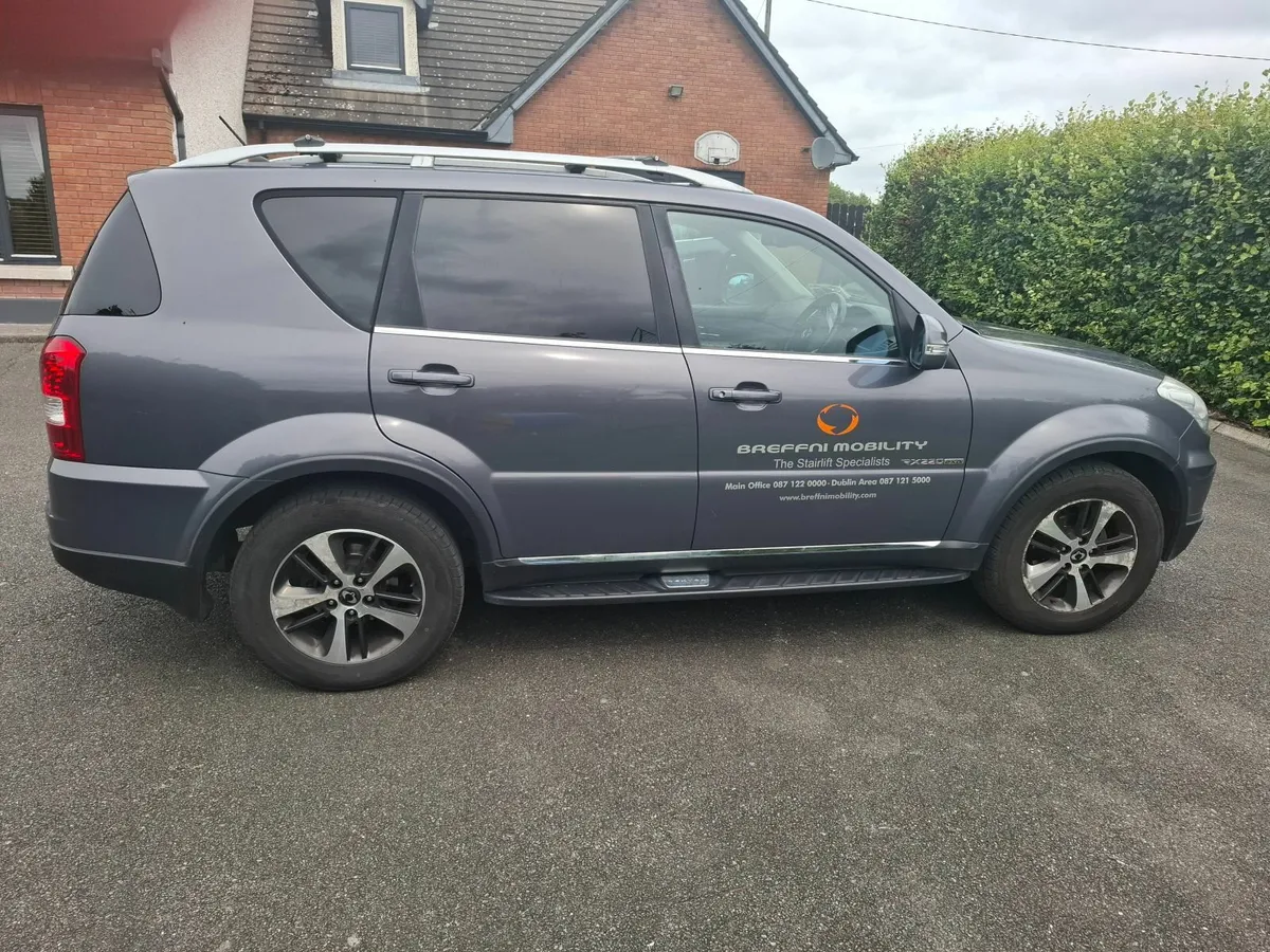 SsangYong Rexton 2017 - Image 3