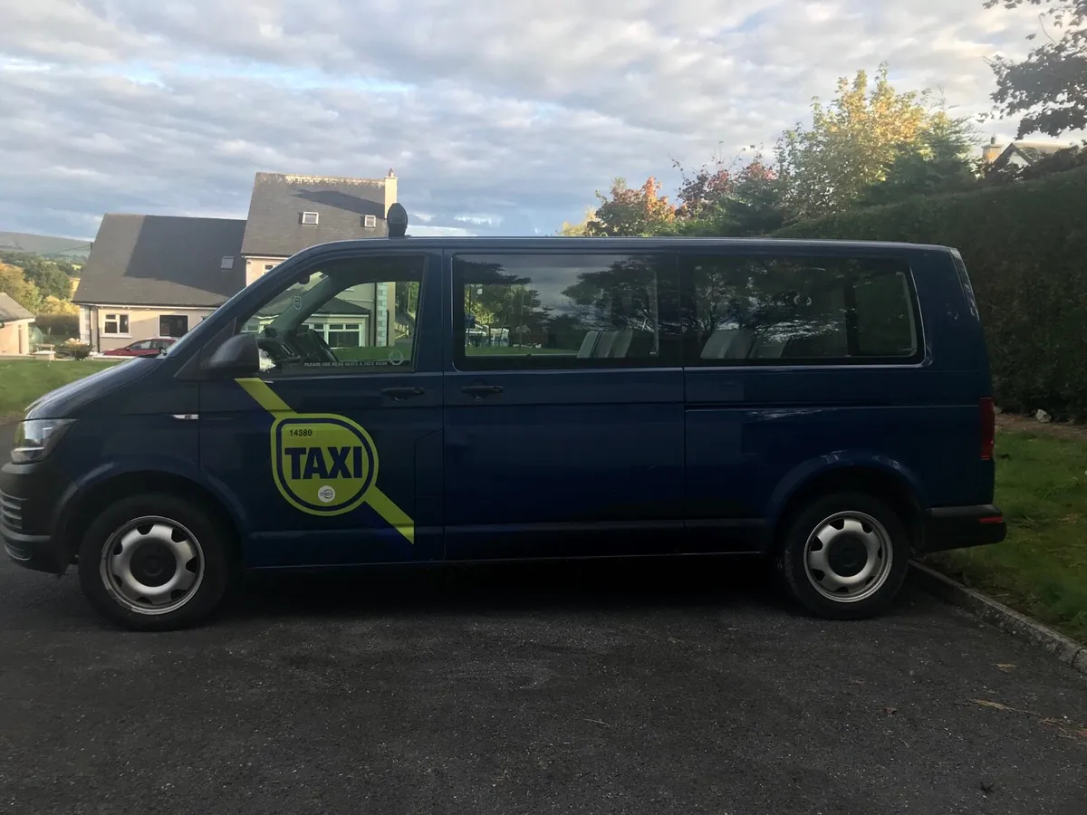 161 Volkswagen Transporter - Image 2
