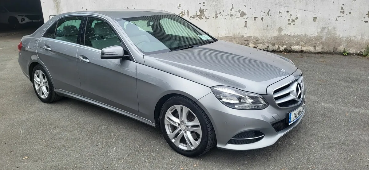 2014 Mercedes E300 Diesel Hybrid - Image 1
