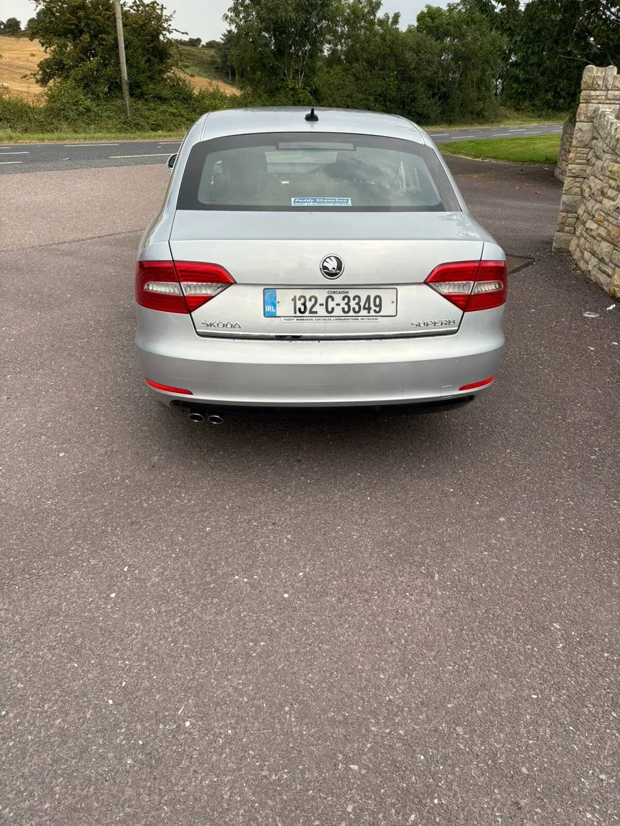 Skoda Superb 2.0tdi AVANGARDE - Image 3