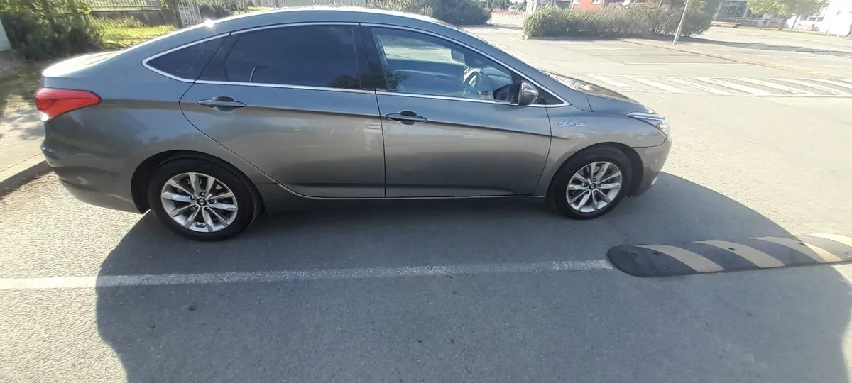 Hyundai i40 2015 - Image 1