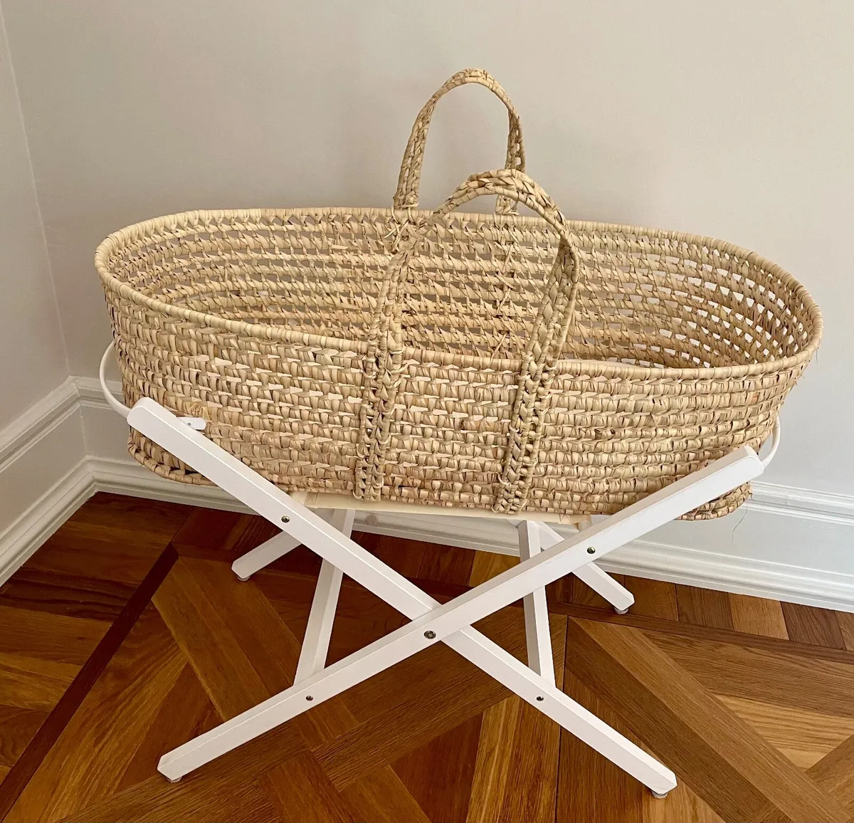 Moses basket - Image 1