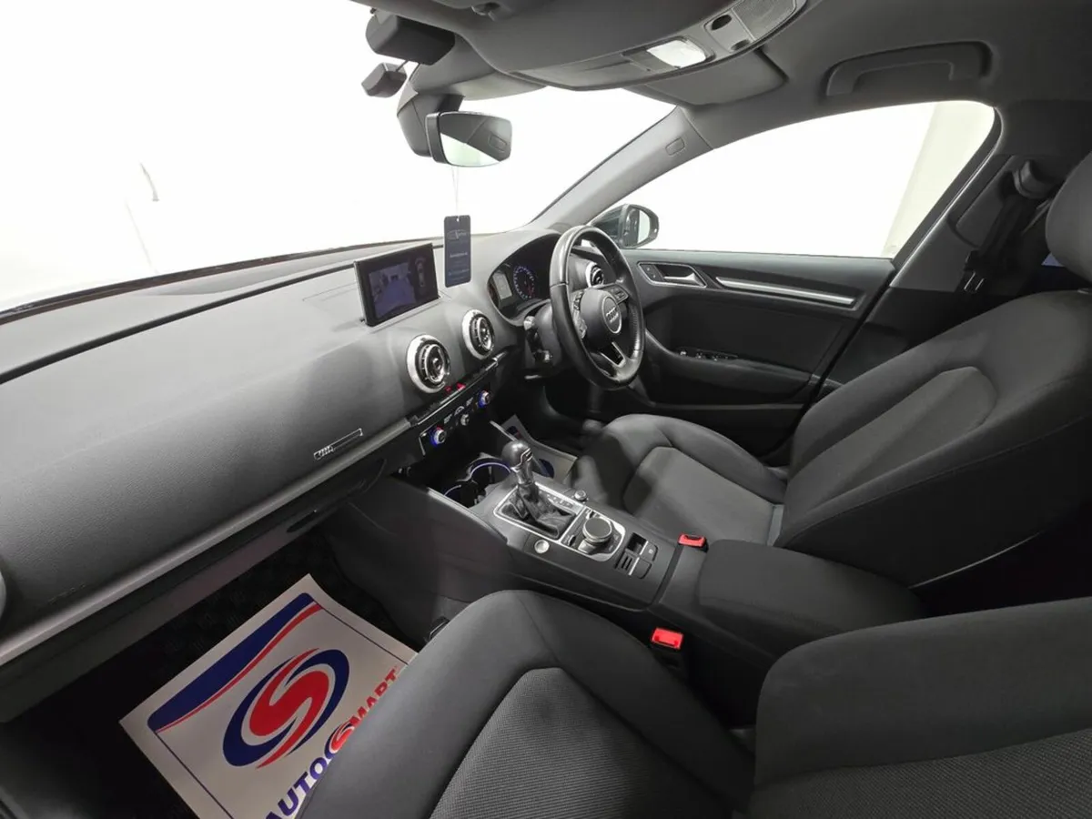 Audi A3 1.4 TFSI Automatic, Reversing camera - Image 4