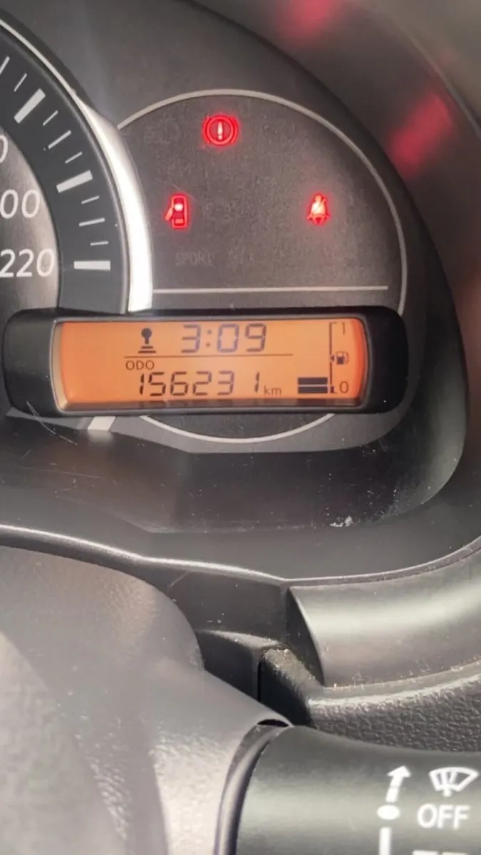 Nissan Micra 2016 - Image 2